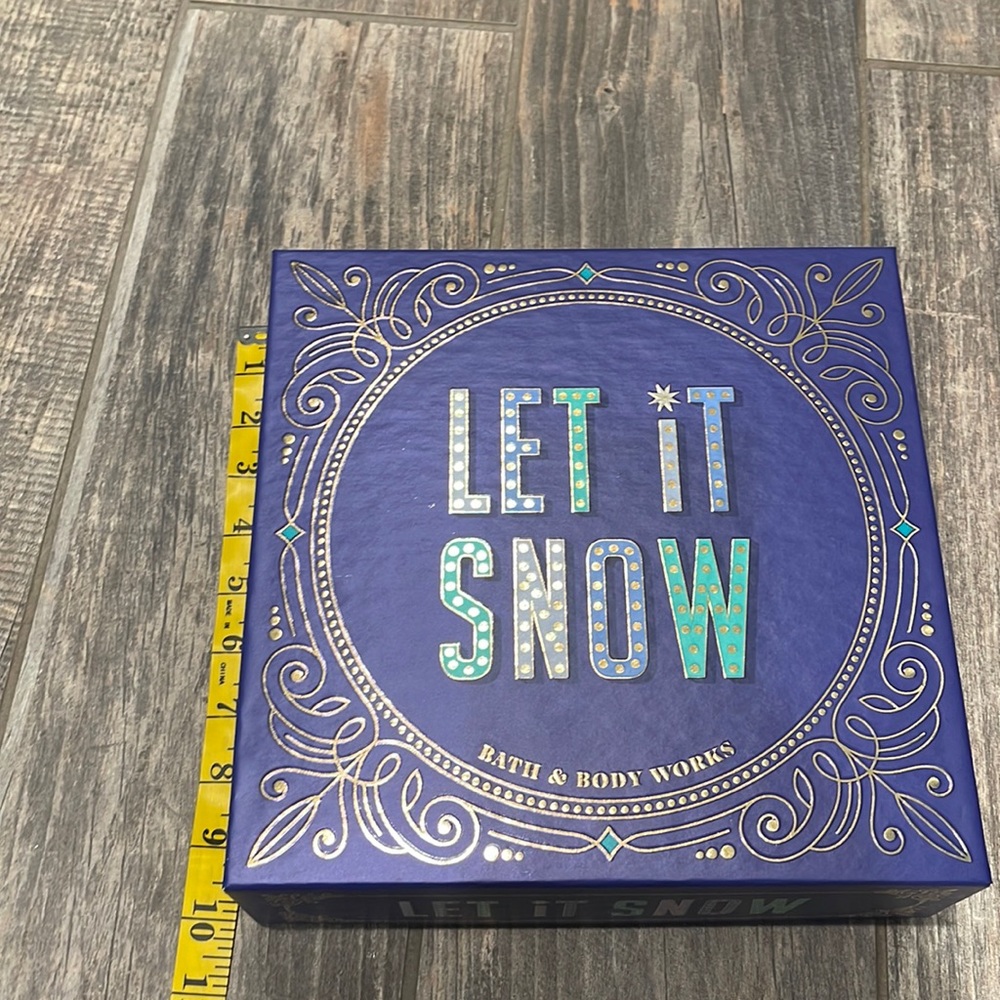 Let it snow bath and body works box ONLY